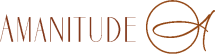 Logo Amanitude avec le nom complet en lettres élégantes et le A stylisé encerclé